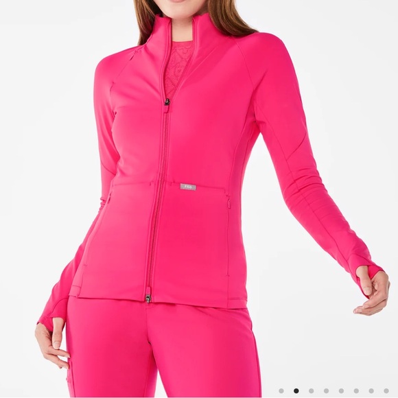 Figs Jackets & Blazers - NWT Figs ContourKnit Scrub Jacket •size: S•